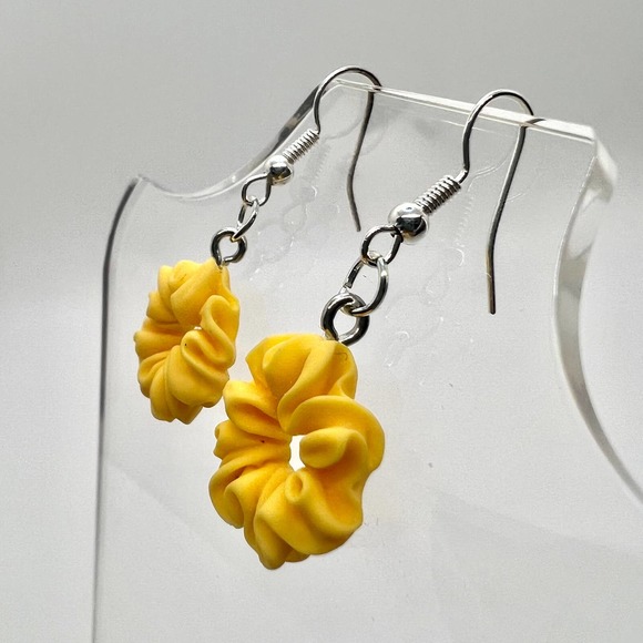 Hair Scrunchie Earrings - Pony Tail Holder Earrings - Quirky Earrings - Scrunchy - Picture 6 of 10